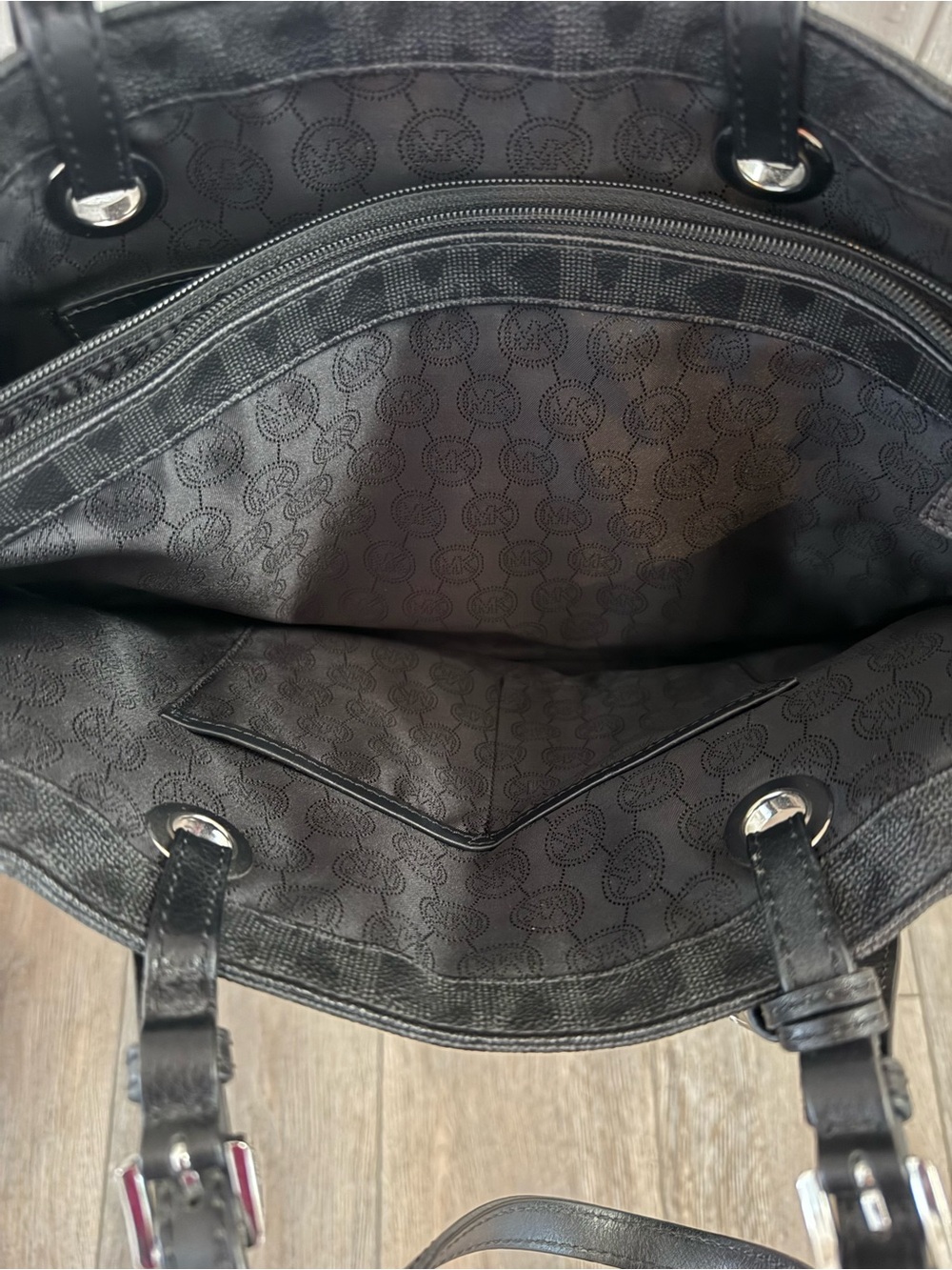 Michael Kors Black Logo Monogram Tote - Picture 6 of 6